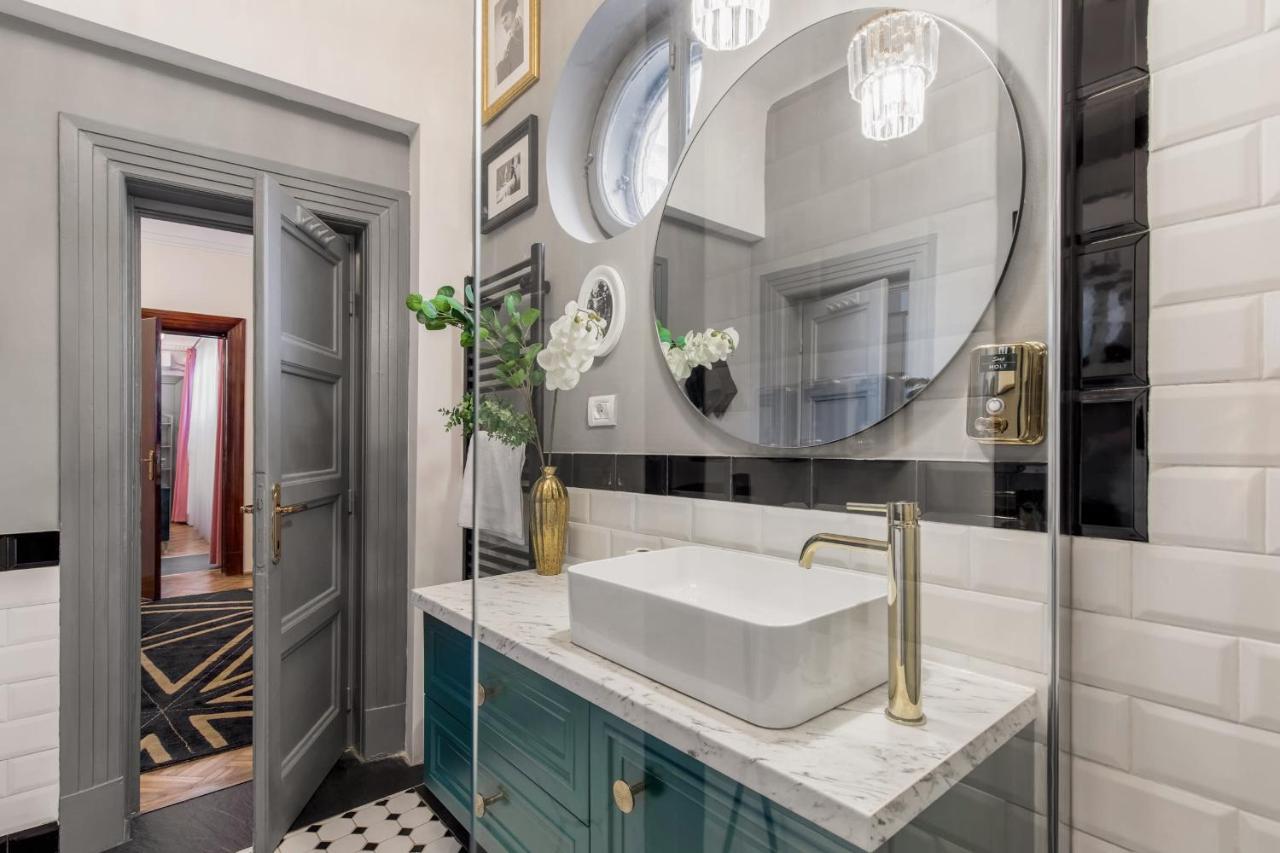 Holt - The Great Gatsby Villa Bukarest Kültér fotó