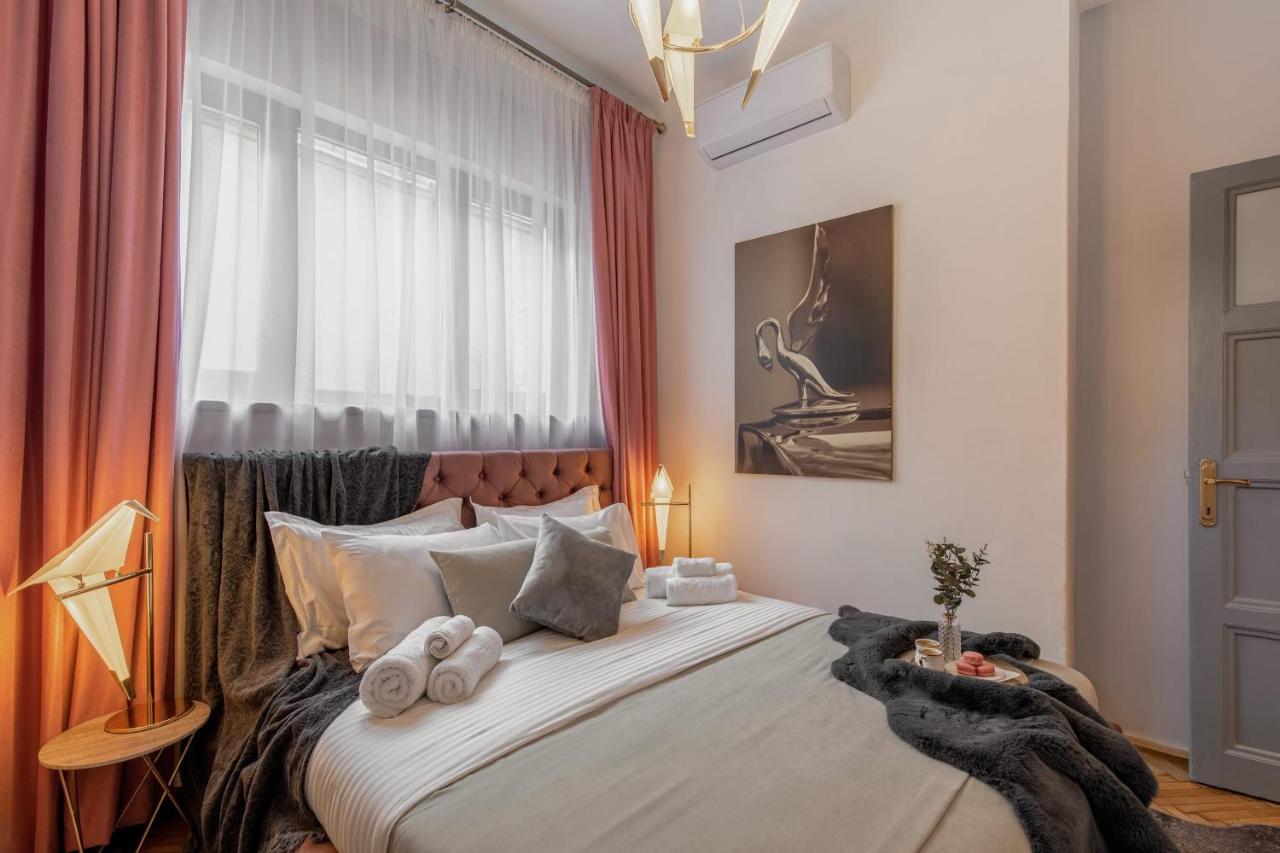 Holt - The Great Gatsby Villa Bukarest Kültér fotó